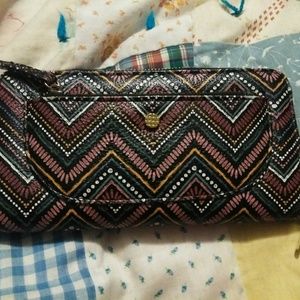 Chevron clutch wallet